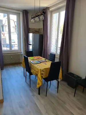 Plan de l'établissement Appartement confortable à La Bourboule, 64 m², balcons agréables
