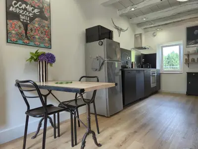 Cuisine ou kitchenette dans l'établissement Gîte d'Hublange-Climatisation-Petit jardin clôturé