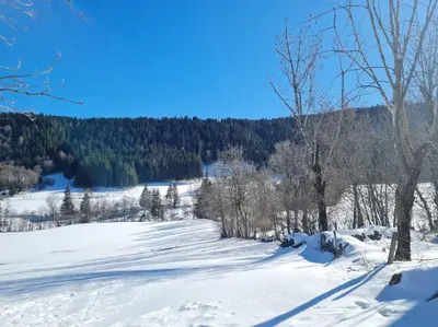L'établissement Chalet, Murat (nouveau logement) en hiver