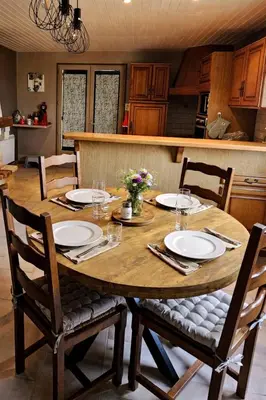 Cuisine ou kitchenette dans l'établissement Maison la vigne haute