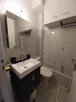 Salle de bains dans l'établissement Studio La Bourboule