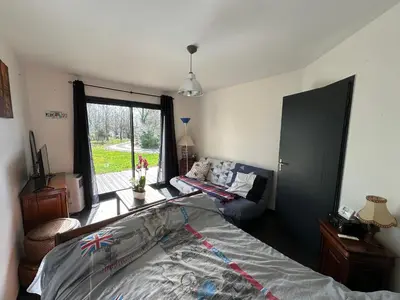 Un ou plusieurs lits dans un hébergement de l'établissement chambre équipée