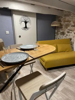 Coin salon dans l'établissement L'Albizia