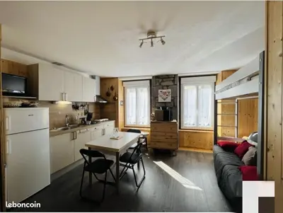 Cuisine ou kitchenette dans l'établissement Studio au cœur du centre ville