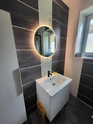 Salle de bains dans l'établissement Location saisonnière La Berbère