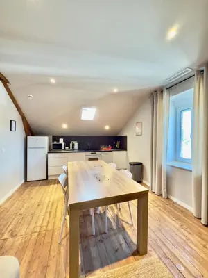 Cuisine ou kitchenette dans l'établissement Le Bohème / zone sud - DABNB