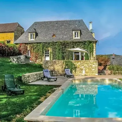 Stunning Home In Coly With Wifi