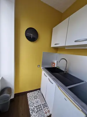 Cuisine ou kitchenette dans l'établissement Studio proche rectorat et théâtre de l'union