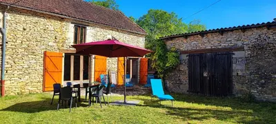 Jardin de l'établissement Séjour à la campagne en Périgord Noir