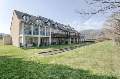 Vue générale sur la montagne ou vue sur la montagne depuis l'appartement