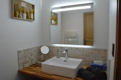 Salle de bains dans l'établissement Les Nuits de Vieillespeze