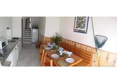 Cuisine ou kitchenette dans l'établissement Le village de Sèchemailles