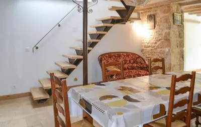 Plan de l'établissement Beautiful Home In Issendolus With Wifi