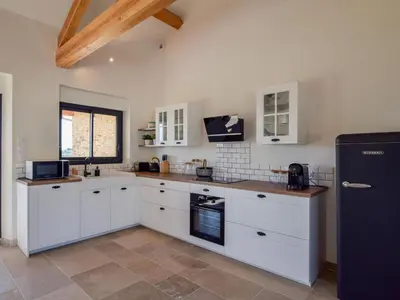 Cuisine ou kitchenette dans l'établissement Villa on Historic Dordogne