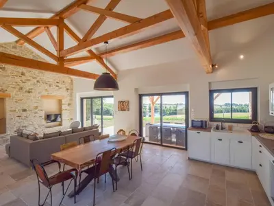 Cuisine ou kitchenette dans l'établissement Villa on Historic Dordogne