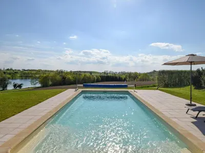 Piscine de l'établissement Villa on Historic Dordogne ou située à proximité