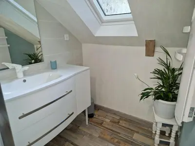 Salle de bains dans l'établissement Au pied du Frêne