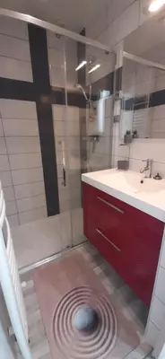 Salle de bains dans l'établissement Appartement au cœur du Mont-Dore