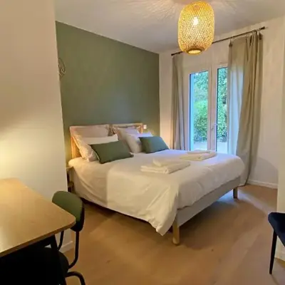 Appart 'Hôtel BreakIsleBed Limoges CHU & Fac Médecine Pharma à Pied parking gratuit