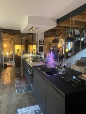 Cuisine ou kitchenette dans l'établissement Gîte Spa Privatif & Cheminée Idéal Couples & Familles