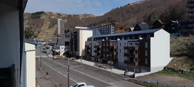 Vue générale sur la montagne ou vue sur la montagne depuis l'appartement