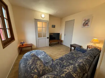 Un ou plusieurs lits dans un hébergement de l'établissement Maison 4ch, 5 lits, terrasse, Terrasson Dordogne, wifi