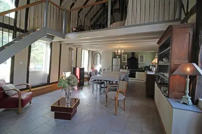 Coin salon dans l'établissement Le moulin