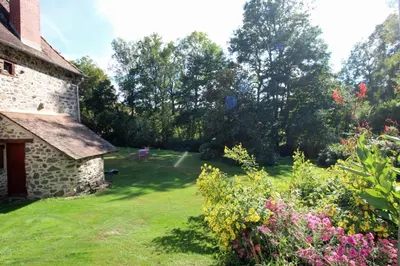 Jardin de l'établissement Le moulin