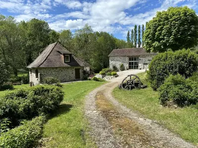 Jardin de l'établissement Le moulin
