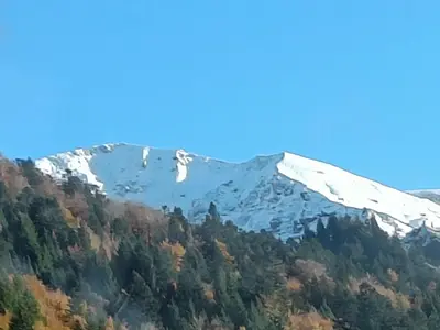 Vue générale sur la montagne ou vue sur la montagne depuis l'appartement