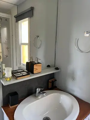 Salle de bains dans l'établissement Chalet de Bonnat