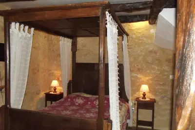 Un ou plusieurs lits dans un hébergement de l'établissement Domaine des 3 vallee dordogne