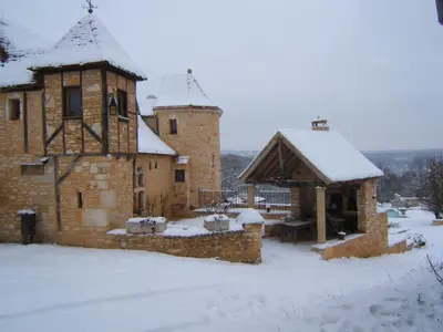 L'établissement Domaine des 3 vallee dordogne en hiver