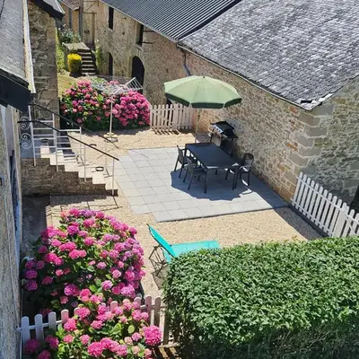 Maison périgourdine au calme