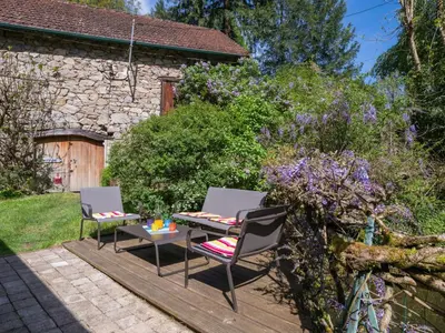 Jardin de l'établissement Holiday Home Roucan by Interhome