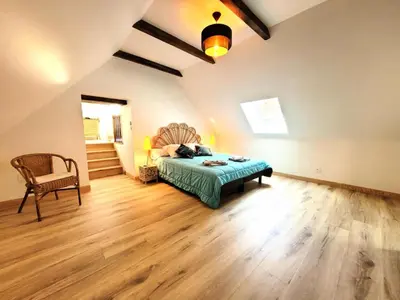 Un ou plusieurs lits dans un hébergement de l'établissement Gîte de France Le grand air du paradis 3 épis - Gîte de France 9 personnes MAE-6464