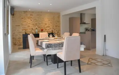 Plan de l'établissement 3 Bedroom Stunning Home In Saint Robert