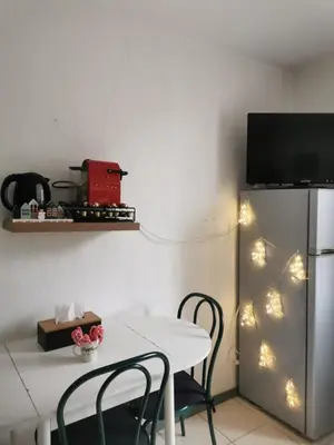Cuisine ou kitchenette dans l'établissement Studio au pied des pistes et des Cures