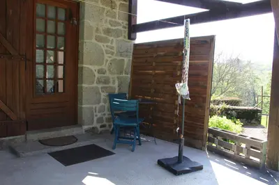 Terrasse ou espace extérieur de l'établissement Chambre atypique chez l'habitant