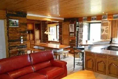Coin salon dans l'établissement Maison au Giraldès Le Claux Puy Mary Volcan chalet