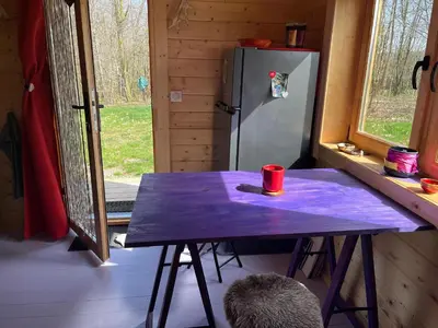 Cuisine ou kitchenette dans l'établissement Cabane de Mardil