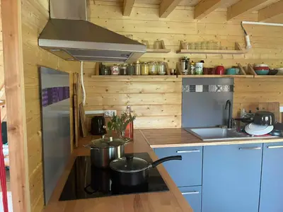 Cuisine ou kitchenette dans l'établissement Cabane de Mardil