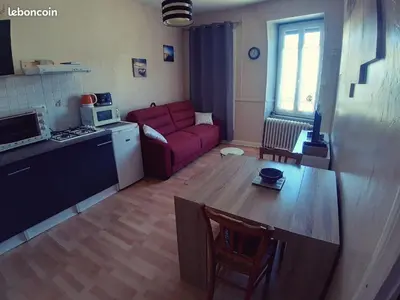 Cuisine ou kitchenette dans l'établissement Appartement Les Cozettes