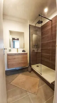 Salle de bains dans l'établissement Appartement T2 hyper centre