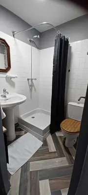 Salle de bains dans l'établissement Logis La P'tite Futée