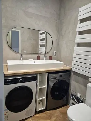 Salle de bains dans l'établissement Appartements 4, 5 et 10 personnes rénovés en centre-ville
