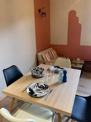 Coin salon dans l'établissement Gîte Résidence des Pères