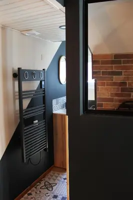 Cuisine ou kitchenette dans l'établissement Gîte Résidence des Pères