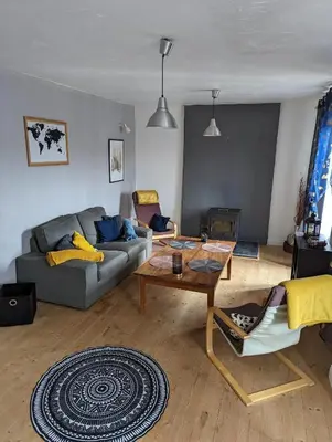 Coin salon dans l'établissement Le Petit Perchoir à Aubusson