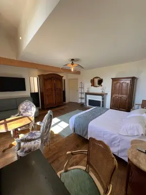 Cuisine ou kitchenette dans l'établissement Château d'Aynac